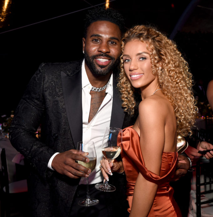 WEST HOLLYWOOD, CALIFORNIA - NOVEMBER 13: (L-R) Jason Derulo and Jena Frumes attend the Baby2Baby 10-Year Gala presented by Paul Mitchell on November 13, 2021 in West Hollywood, California. (Photo by Michael Kovac/Getty Images for Baby2Baby)
